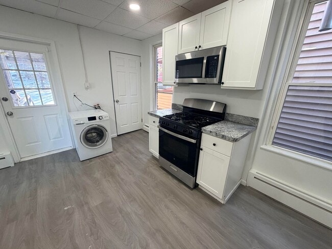 Photo - 446 4th St Unit Apt 2