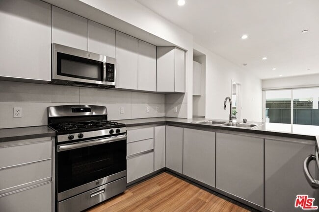 Photo - 1515 Colby Ave Unidad 302