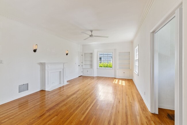 Photo - 117 1/2 N Harper Ave Unit 117 1/2