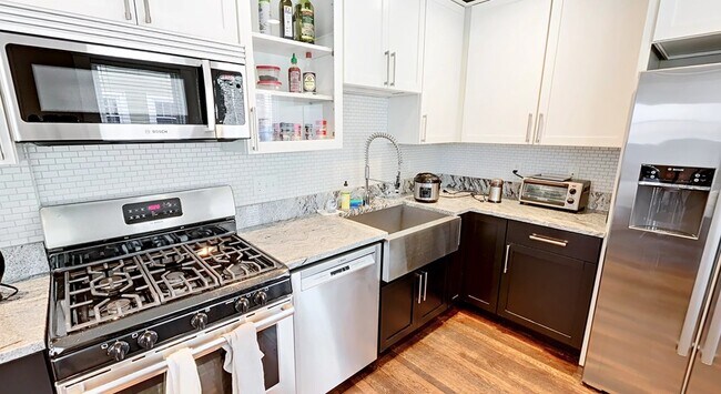 Photo - 33 Linden Ave Unit 1