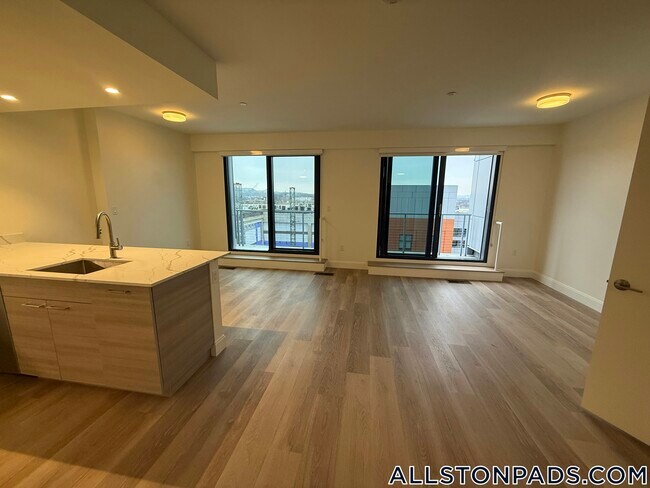 Photo - 1079 Commonwealth Ave Unit 523