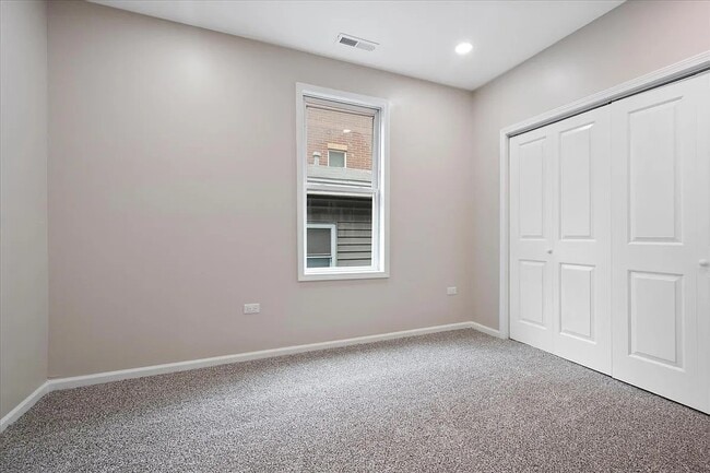 Photo - 1831 N California Ave Unit 2
