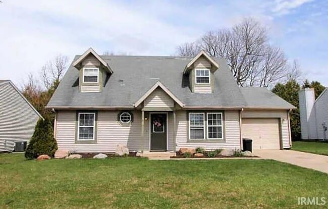 Building Photo - 1810 Chenango Pl