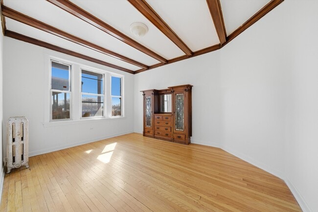 Photo - 2453 N Spaulding Ave