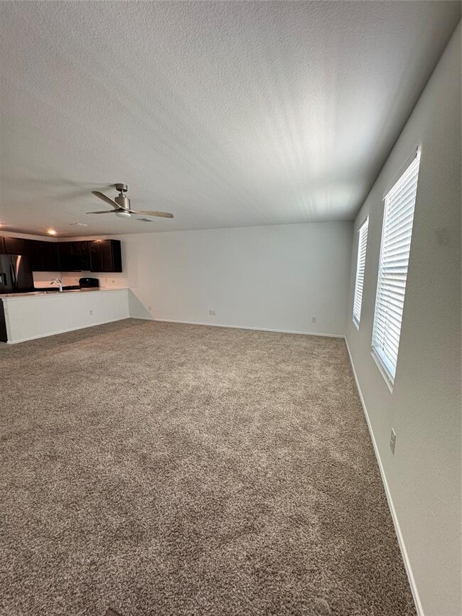 Photo - 404 Halfmoon Dr House