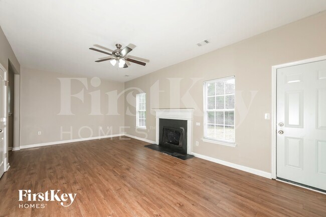 Photo - 52 Hamilton Dr