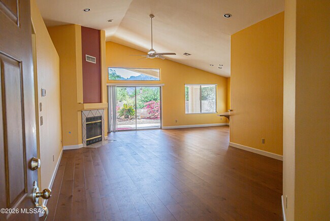 Photo - 11146 N Desert Flower Dr