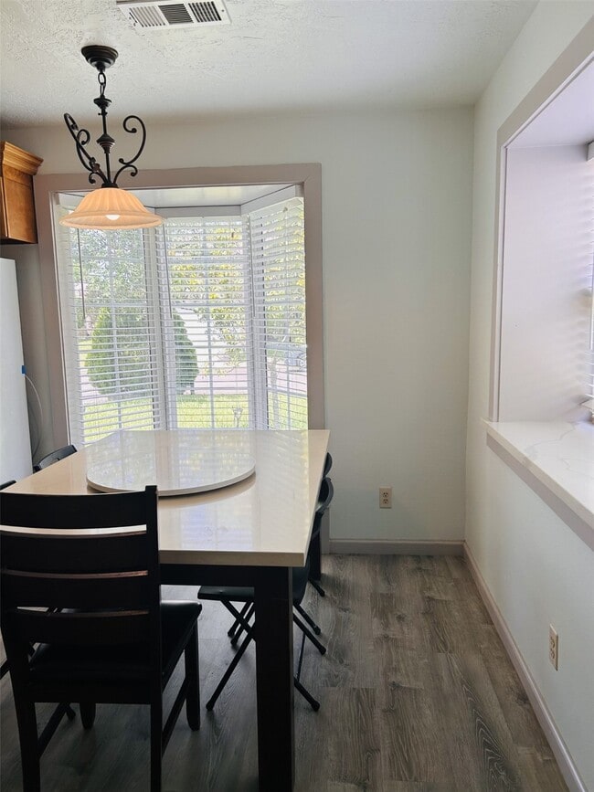 Photo - 31 Back Bay Cir