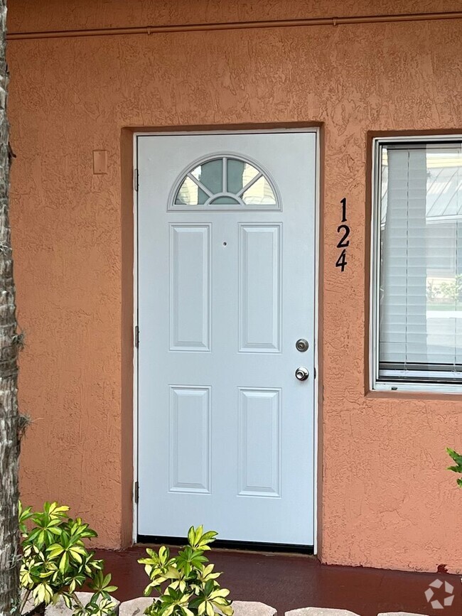Building Photo - 2777-124 N. Poinciana Blvd., Kissimmee Rental