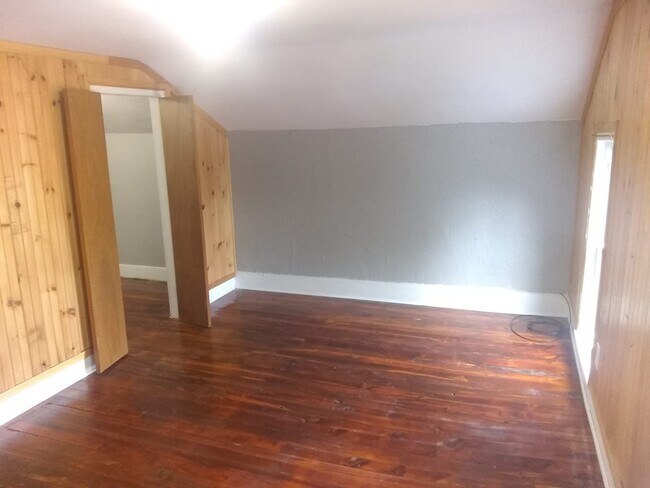 Photo - 605 Spring St Unit 1