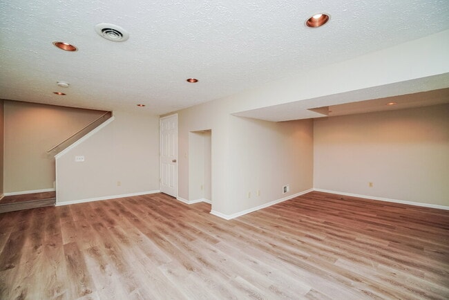 Photo - 3568 Peany Ln