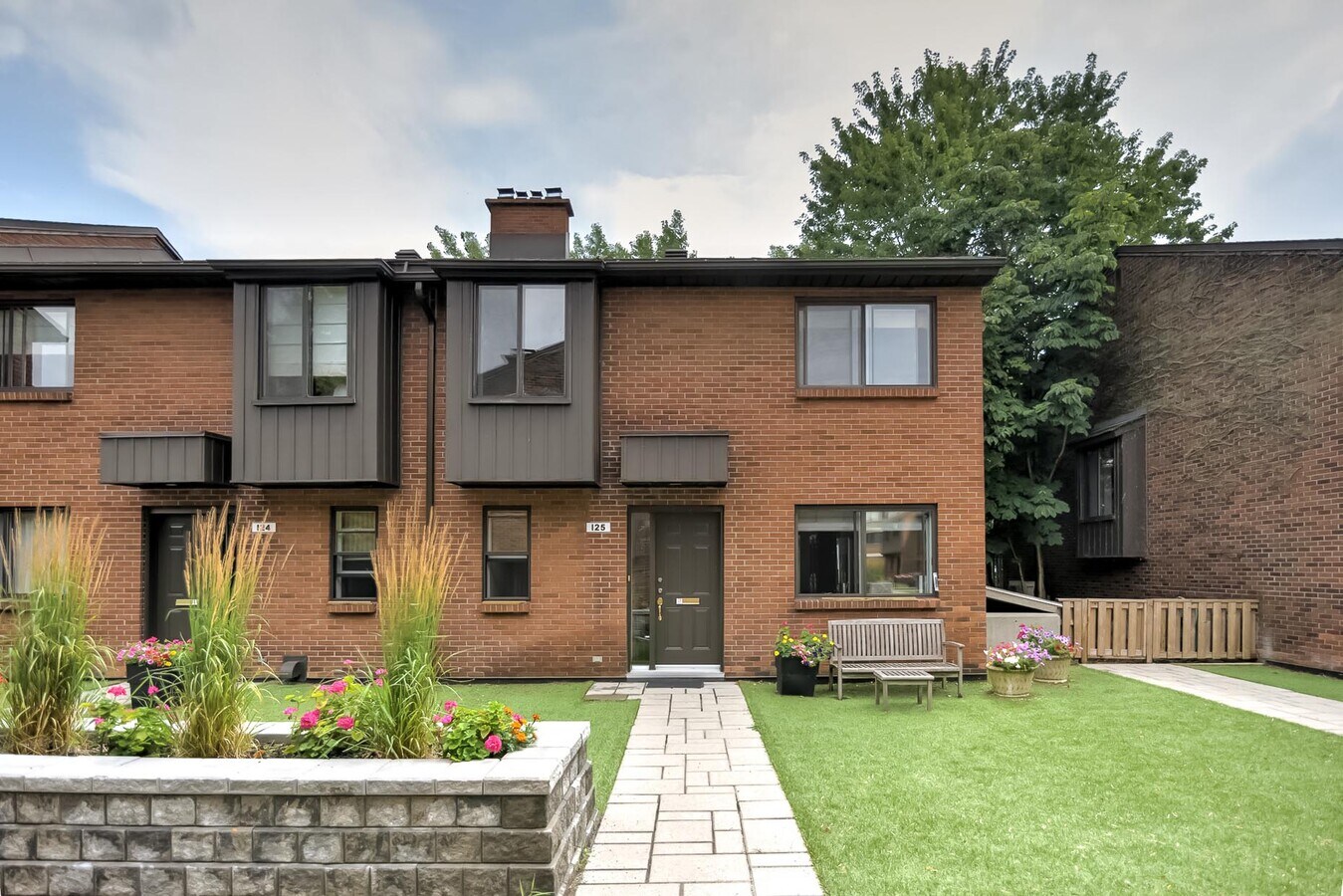 Photo - PH 2 - TH River