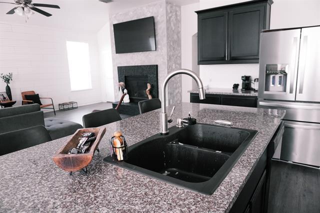 Photo - 1995 Diorite Ln