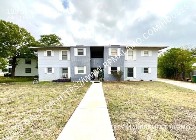 Building Photo - 100 Senisa Dr Unit 3