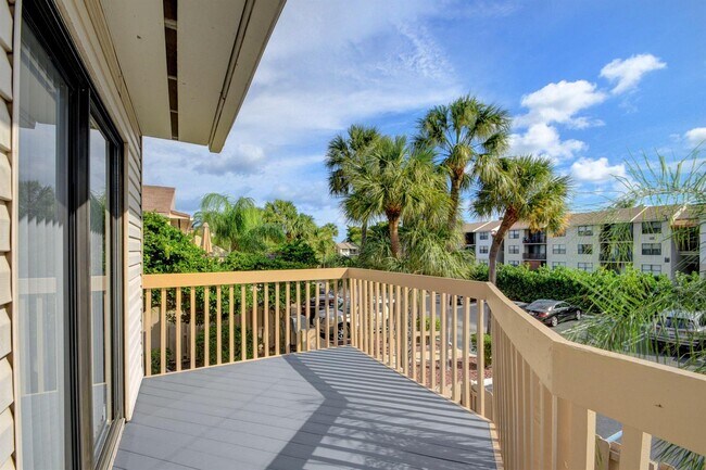 Photo - 614 Executive Center Dr Unit 205