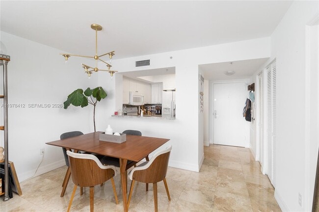 Photo - 1800 Sunset Harbour Dr Unit 809