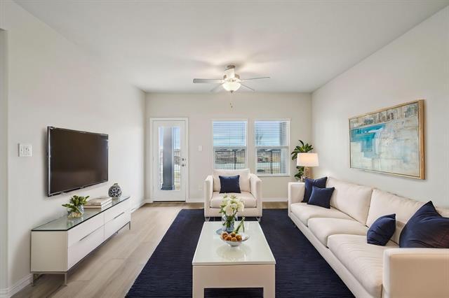 Photo - 109 Greenbriar Dr