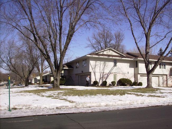Photo - 5317 Malibu Dr