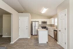 Photo - 212 Remington Ct