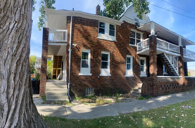 Photo - 3478 Ludden St