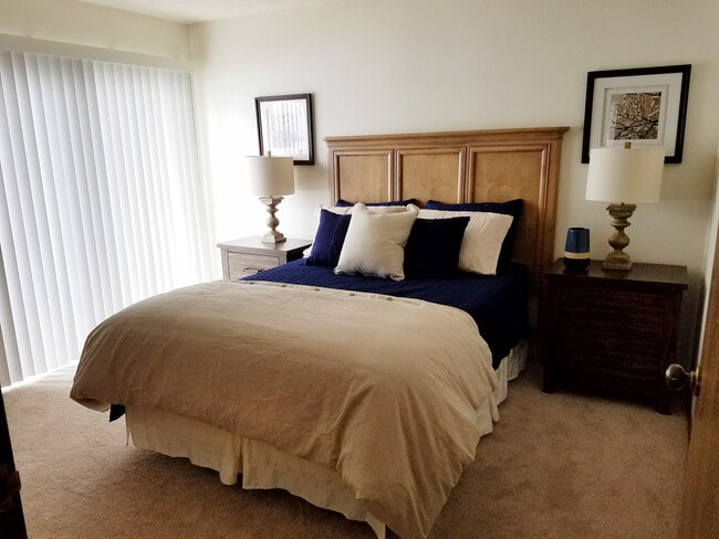 Photo - Presidential Estates