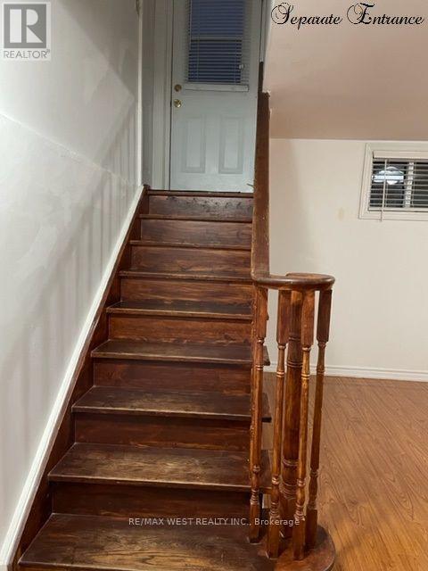 Photo - 43 Montjoy Crescent