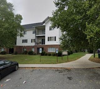 Photo - 322 Brownlea Dr