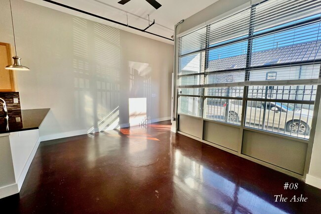 Photo - Landmark at 1700 Apartments