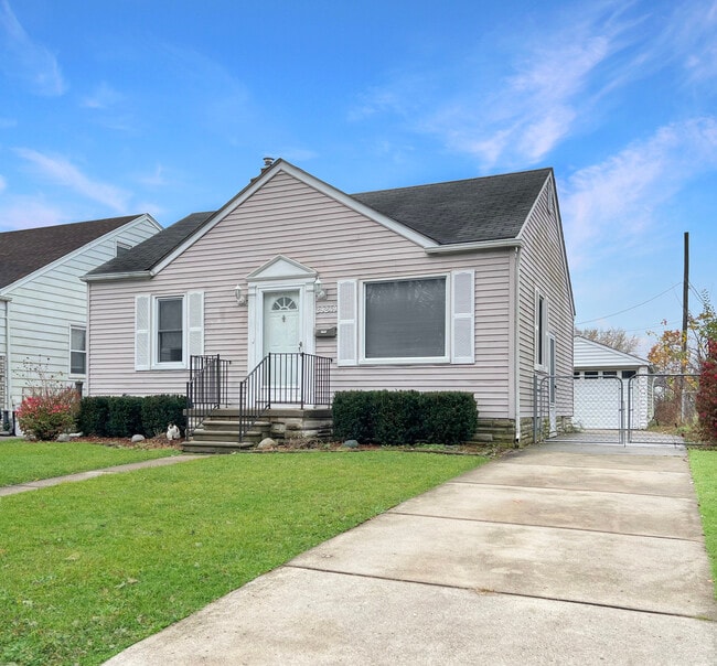 Building Photo - 29249 Harding St