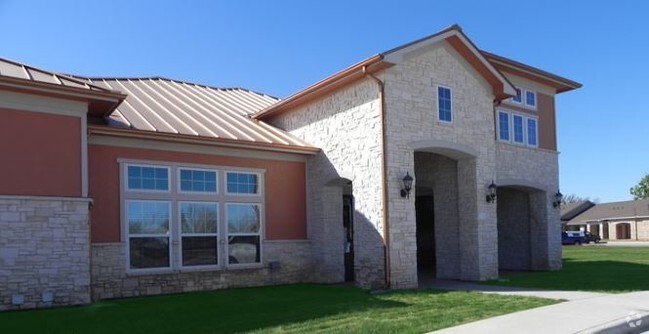 Building Photo - Pioneer Crossing Burkburnett Seniors Rental