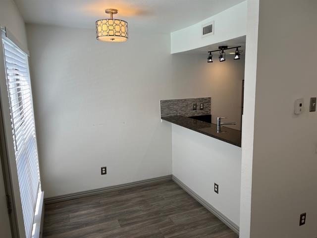 Photo - 2800 Douglas Ave Unidad 202