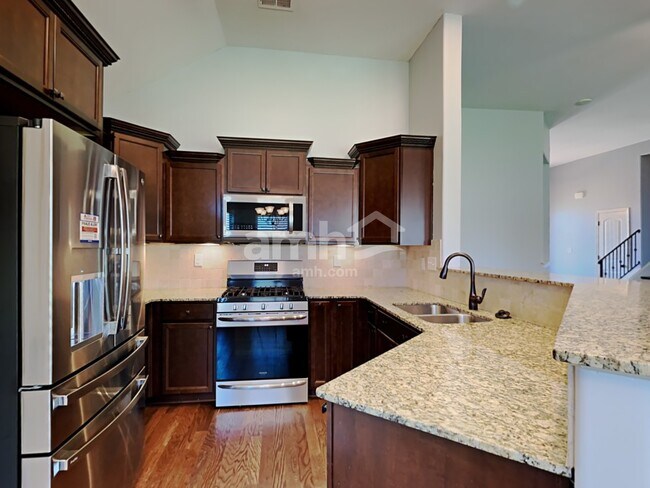 Photo - 45 Donna Lyn Dr