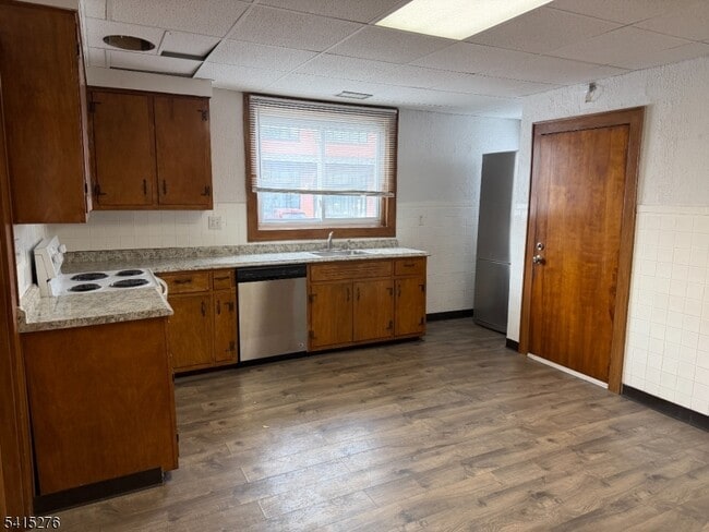 Photo - 59 Walnut St Unit 1