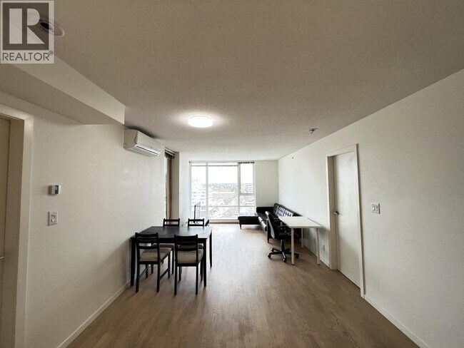 Photo - 7988 Ackroyd Rd Unit 1308
