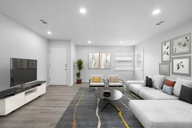 Photo - Skyline Duplexes Unit 726 Skyline