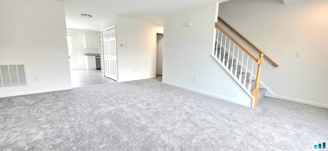 Photo - 274 Bridgeport Ave