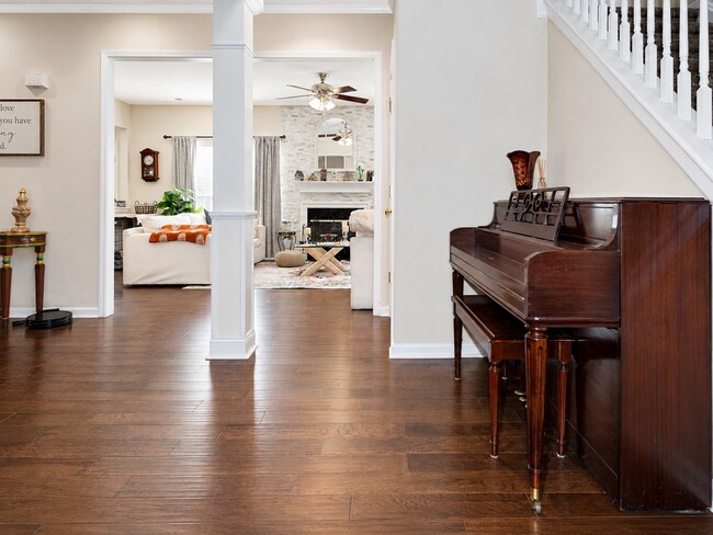 Photo - Beautifully Renovated 3 Bed / 2.5 Bath Home on Quiet Cul-de-Sac