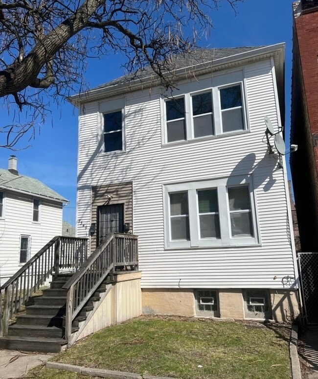 Building Photo - 7349 S Evans Ave