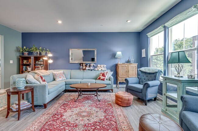 Photo - Modern 3 BR Townhome in Village of Towne Square Includes Trash, Cable/internet and Landscaping!