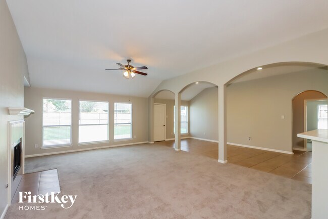 Photo - 8807 Rocky Knoll Ln