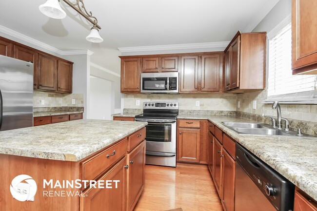 Photo - 1129 Matheus Dr