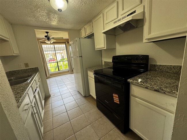 Photo - 9536 Pagewood Ln Unit 9536