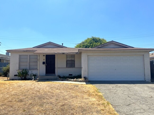 Photo - 1240 E Allen Ave