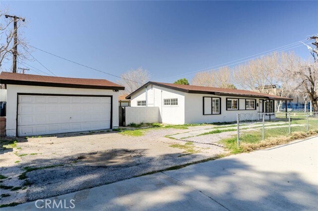 Photo - 44961 5th St E