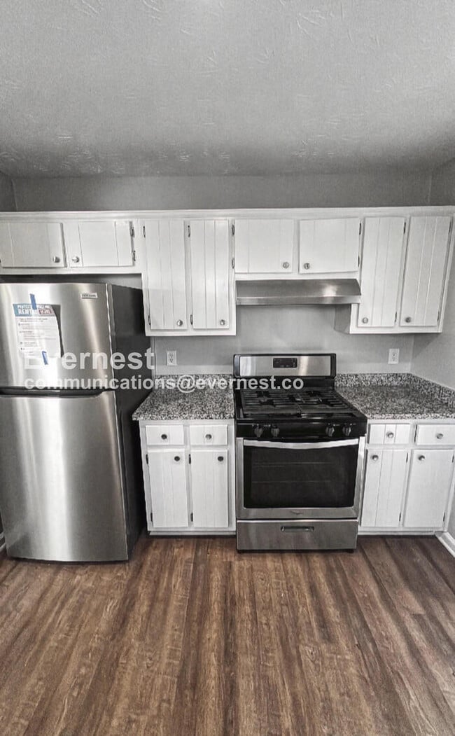 Photo - 1069 Estates Ct