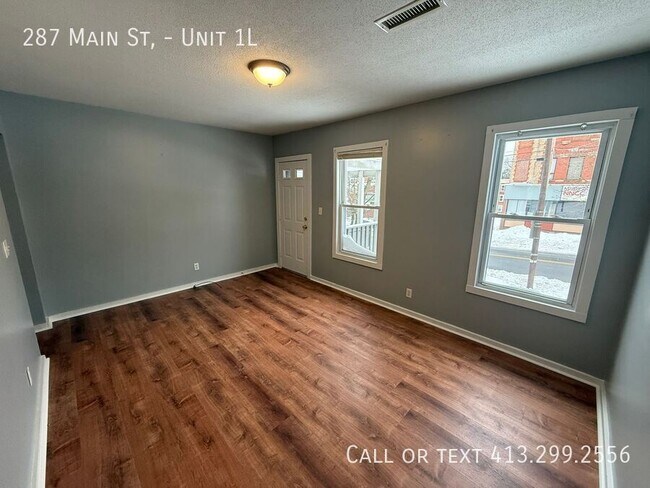 Photo - 287 Main St Unit 1L