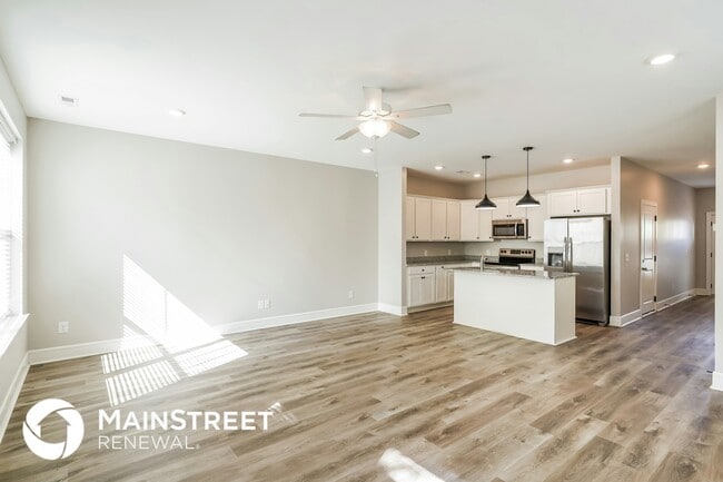 Photo - 180 Noble Pk Cir