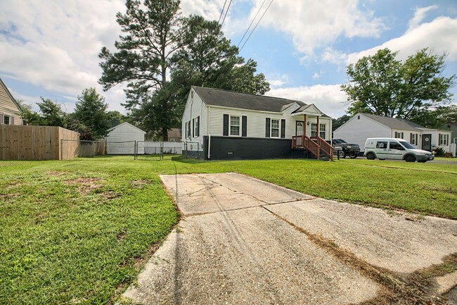 Photo - Call Sabrina Thomas at 757-767-0767 for more information