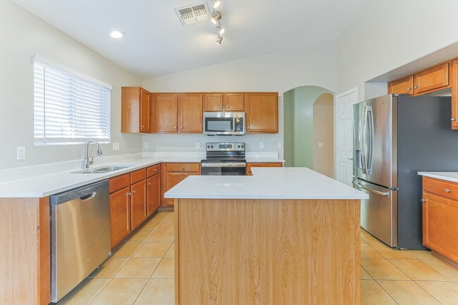 Photo - 1465 E Rolls Rd