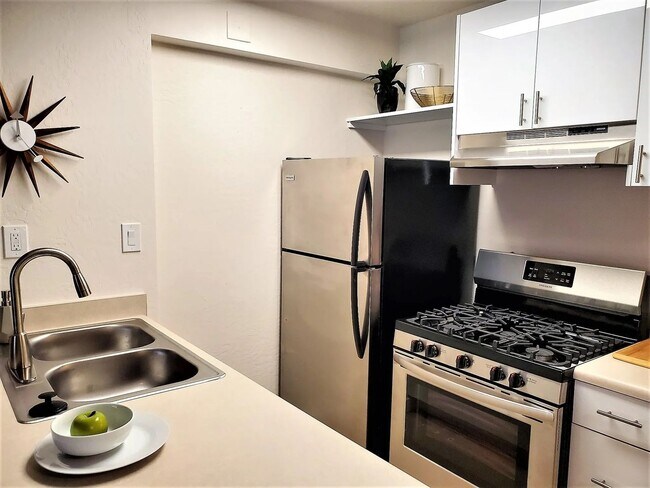 Photo - The Loreto Apartments